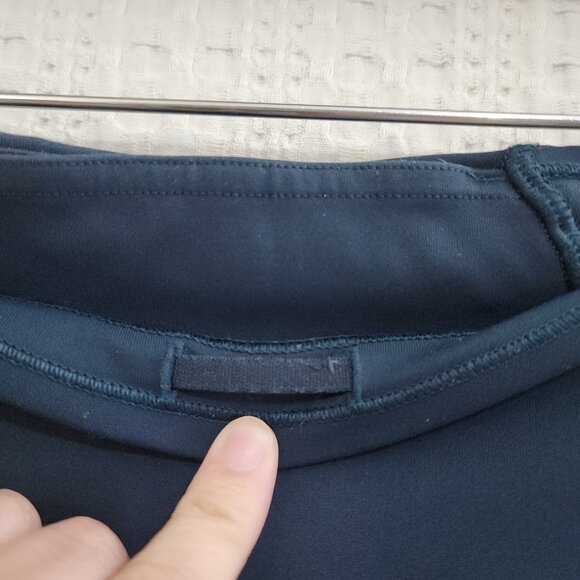 Lululemon Run Inspire Crop Leggings Navy Blue Size 4 Luxtreme Like New - Picture 10 of 13